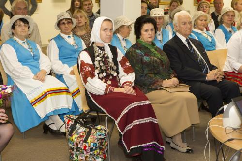 Eile avati Rahvusraamatukogus soome-ugri kunsti- ja kultuurifestival.  