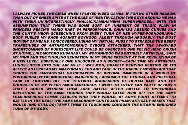 Juliana Huxtable esitab oma loomingut enamasti kas ette lugedes või postinterneti roosa udu esteetikas  alumiiniumile trükitud fotodel, kus tekst on läikiv, taust värviline.   