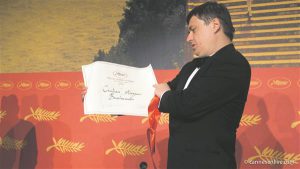 Cristian Mungiu tänavu mais, Cannes'i filmifestivalil, parima režissööri auhinnadiplomiga.  