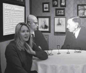 Elav muuseum &ndash; esemed ja kujundid