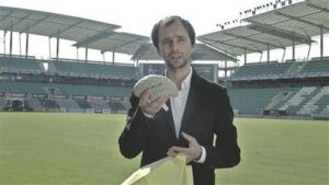 Kampaaniameister koolipapa nahas