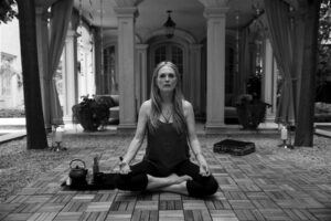 Me k&otilde;ik oleme Hollywoodis, aga m&otilde;ni meist vaatab t&auml;hti