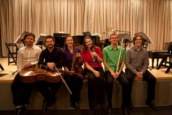 Ansambel U: esineb USAs