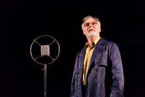 N&auml;itleja ja tema m&auml;ng