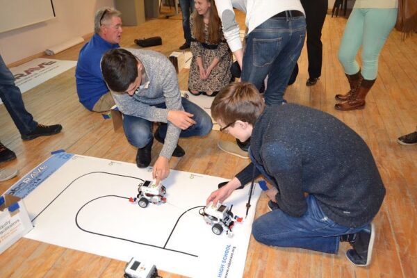 Parimad raamatukoguhoidjad töötavad Võrus, Toilas, Viimsis ja Kõrvekülas