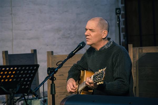 Autorilaulu kolme ande kõige parema kombinatsiooni auhind läheb Rootsis elavale ameeriklasele Andy Fite’ile, kes kirjutanud üle 500 laulu.