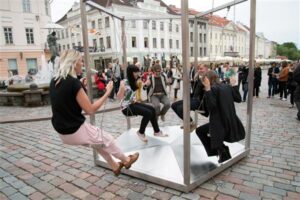 Hea linnaruumi installatsioon on valdkondade&uuml;lene