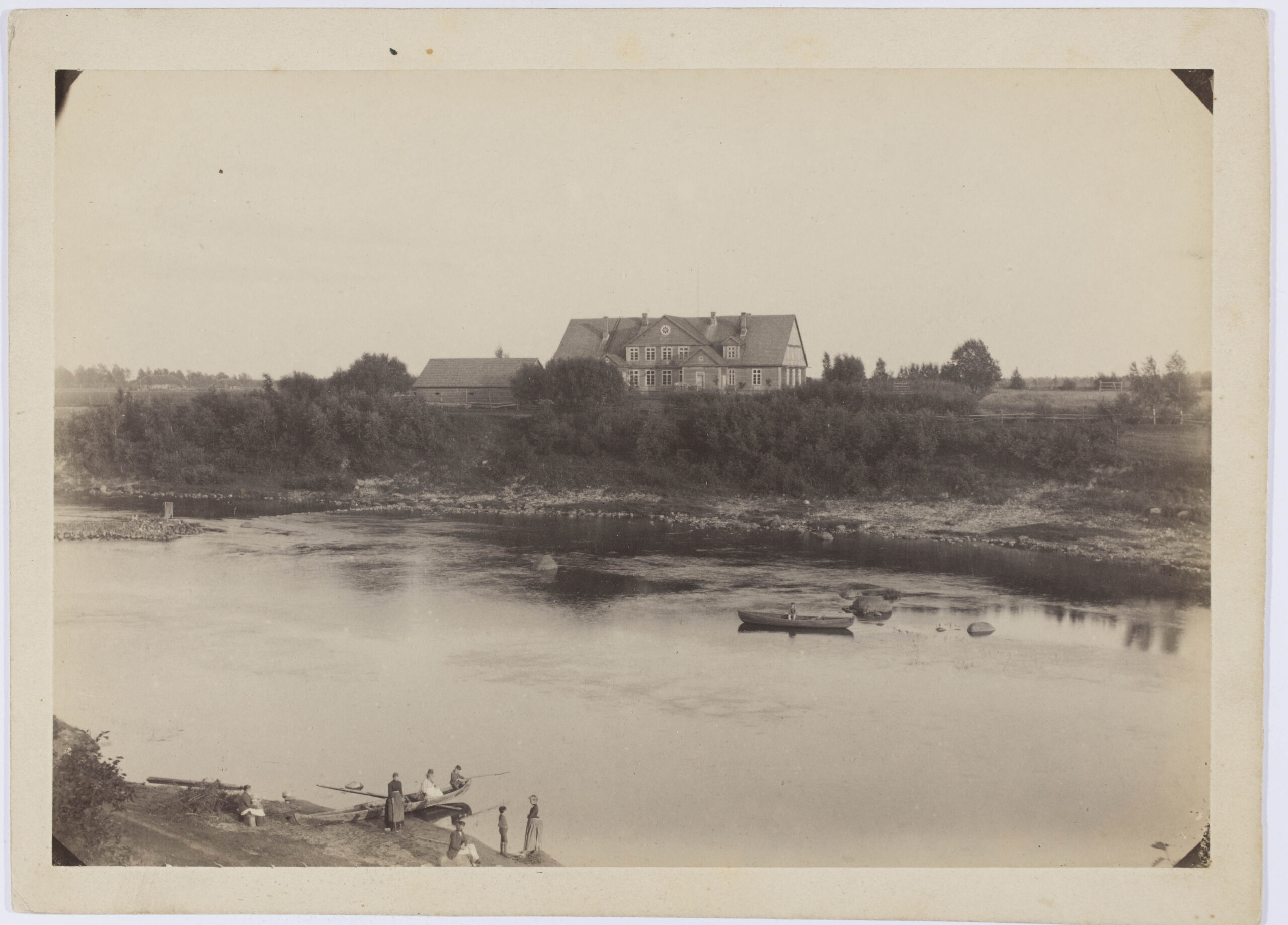 Ligemale 130 aastat tagasi Eesti talupoegadest tehtud unikaalsete fotode näitus jõuab Tallinna