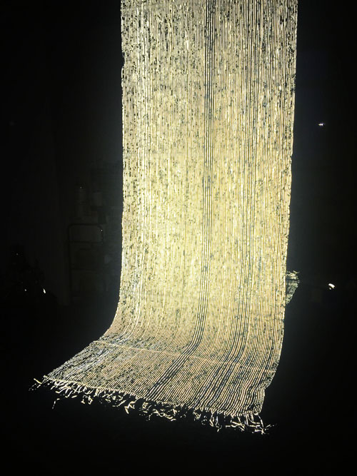 Kärt Ojavee ja Johanna Ulfsaki näitus “Live Streams”