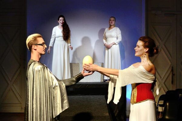 K&uuml;ps kunstiteos ja  imeline barokipraktika