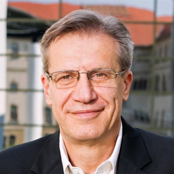 Ungari j&auml;tkab autokraatlikul kursil