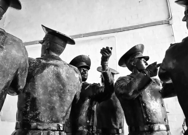 Art Allmägi Draakoni galeriis