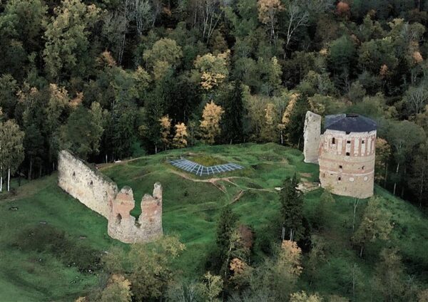 Tahan &ndash; annan s&otilde;na, tahan&nbsp;&ndash; v&otilde;tan s&otilde;na,  tahan&nbsp;&ndash; muudan s&otilde;na t&auml;hendust