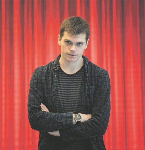 Sissek&auml;idud teeraja alguses