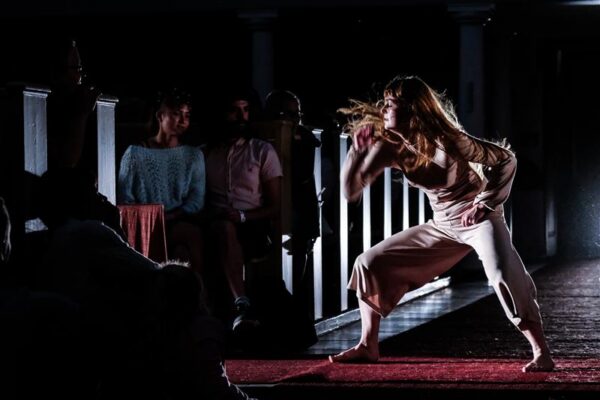 Ihulikud ilmutused sakraalses ruumis