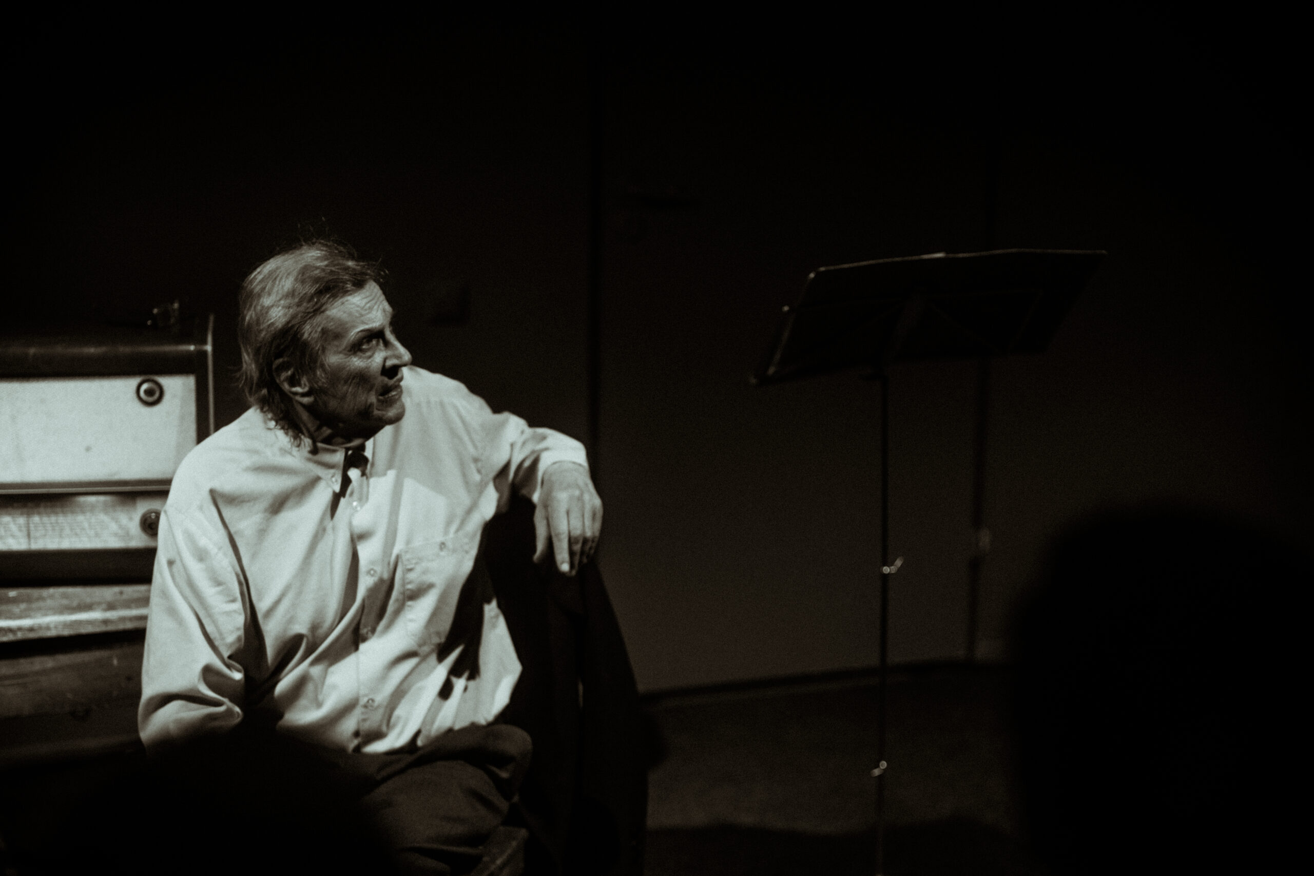 Aleksander Eelmaa juubeli-sümpoosion ja “Sümfoonia ühele” etendused Saueaugul