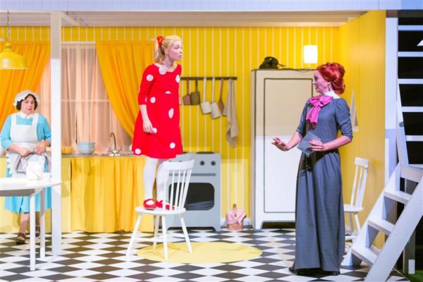 Tundekasvatus lasteteatris