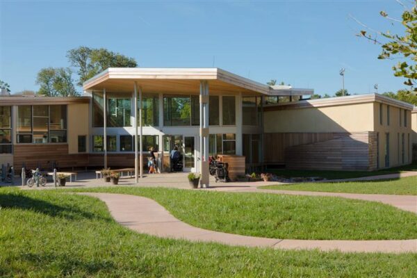 Mis tunne on olla (noor) naisteadlane?