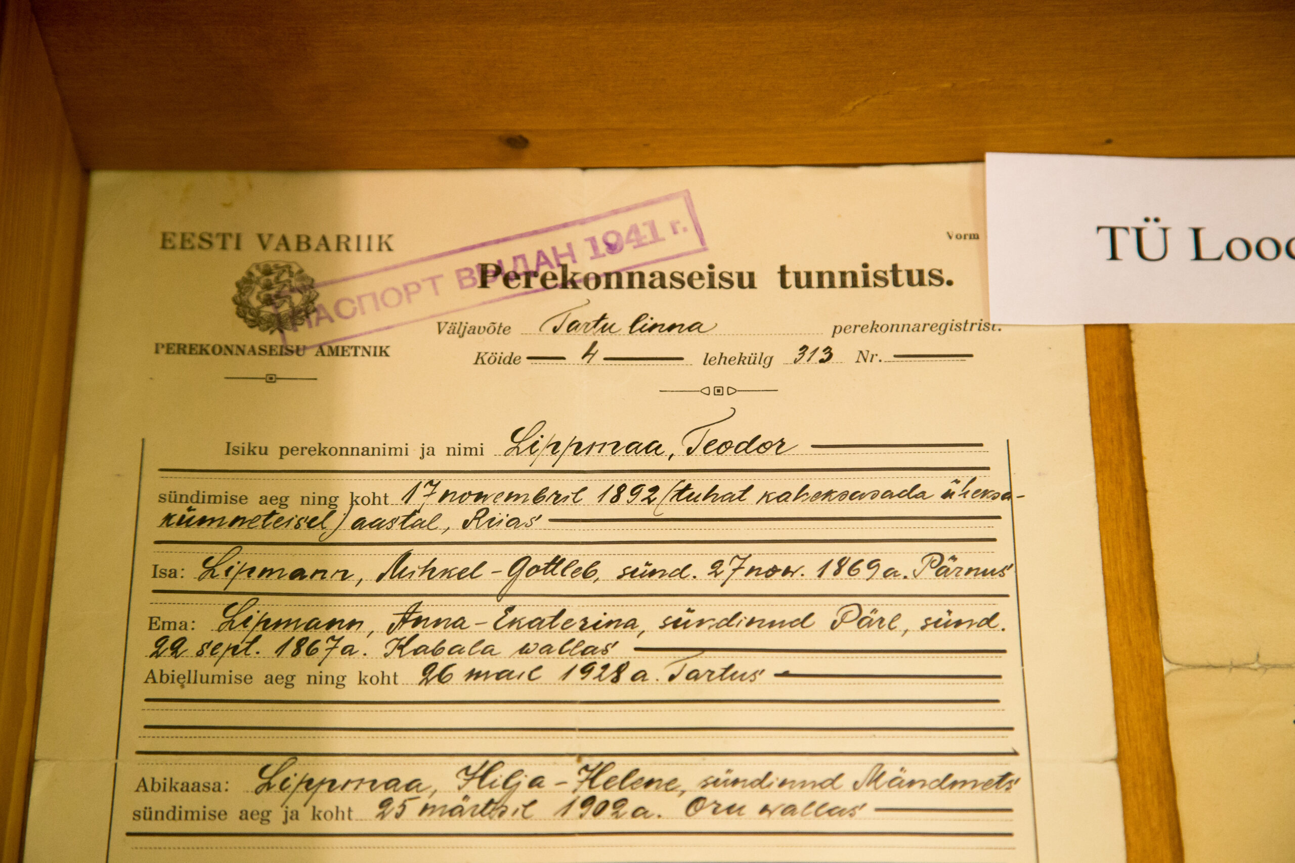 Akadeemik Teodor Lippmaa rändnäitus kolib Tallinnasse