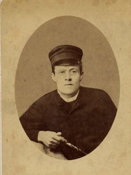 Läti Kirjandus- ja muusikamuuseum avab Tartus näituse “Eduards Veidenbaums – võimatu luuletaja”