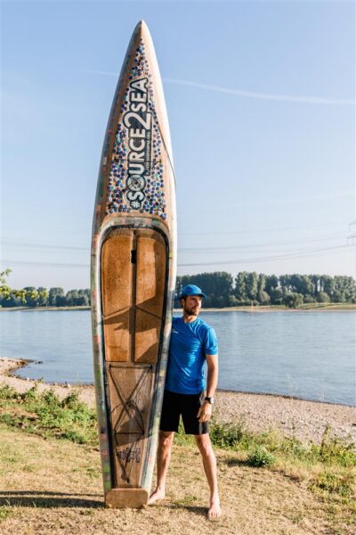 Plastisupi-Surfar surfab plastimerel