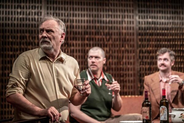 Tuletikkudega t&otilde;de