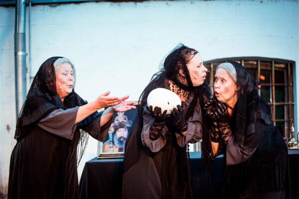 Kolm &otilde;de, kaks t&otilde;de