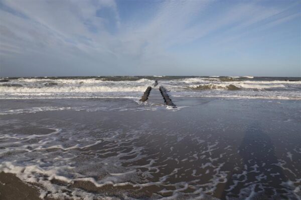 L&auml;&auml;nemere pained