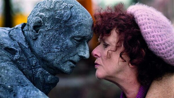 T&otilde;lkija kohtub kirjanikuga. Hollandi eripruul