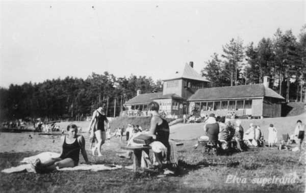 Dialoogivajadus &bdquo;oma&ldquo; ja &bdquo;v&otilde;&otilde;ra&ldquo;  siltide kiuste