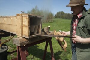 ERMis avatakse Meelis Kihulase näitus puukäsitööst