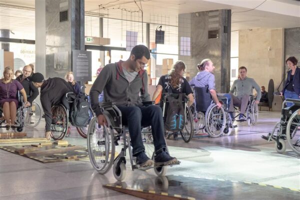 Teekond kaasava ja kestliku &uuml;hiskonna poole