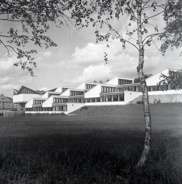 Näitus otsib võrdõiguslikumat vaadet Eesti arhitektuurile