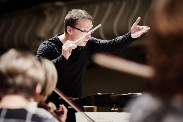 Salvestis ei asenda elavat esitust