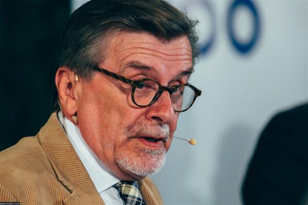 S&otilde;bralik t&auml;helepanu Soome lahe p&otilde;hjakaldalt