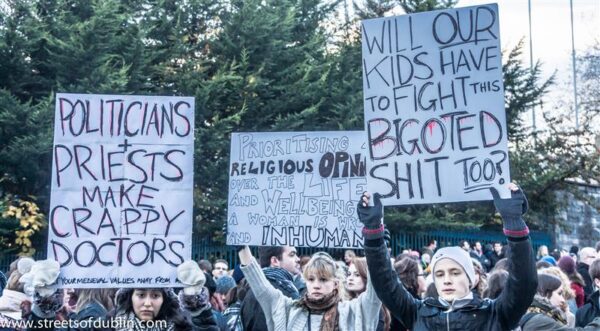 Kehalise enesem&auml;&auml;ramis&otilde;iguse ja loote elu&otilde;iguse konflikt