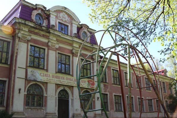 Petseris eesti arhitektuuri otsimas ja leidmas