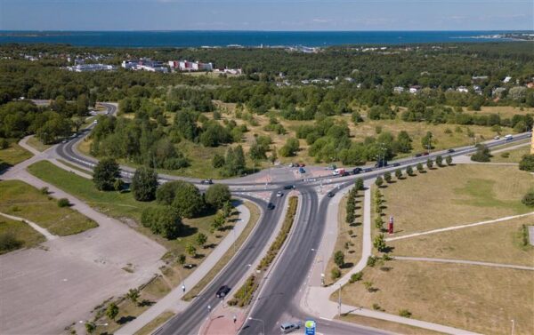 Aadama&uuml;likonnas tehnokraatia