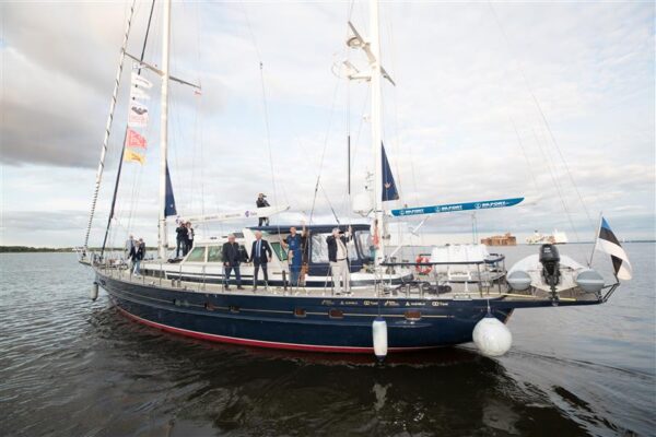 Kuu peale see Toompea!