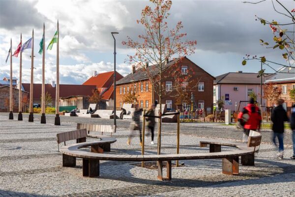 Kahe linna &uuml;ks s&uuml;da