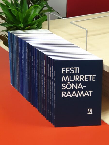 Eesti murrete suursõnaraamatuga on jõutud poole peale