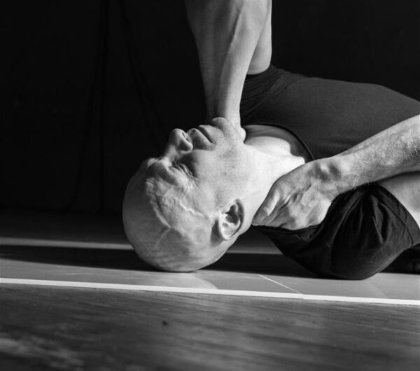 Kangro koreografeeritud s&otilde;nateater