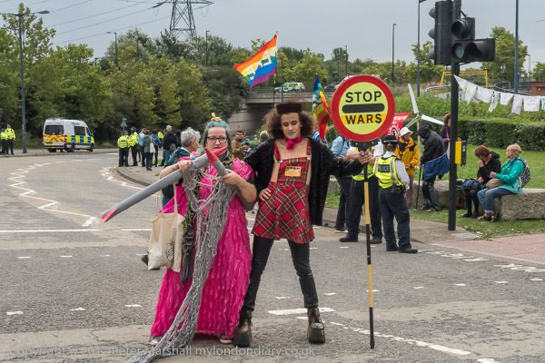Mare Tralla. Mitte ükski idee ei ole sitt. Töötuba loomingulise aktivismi võimalustest.