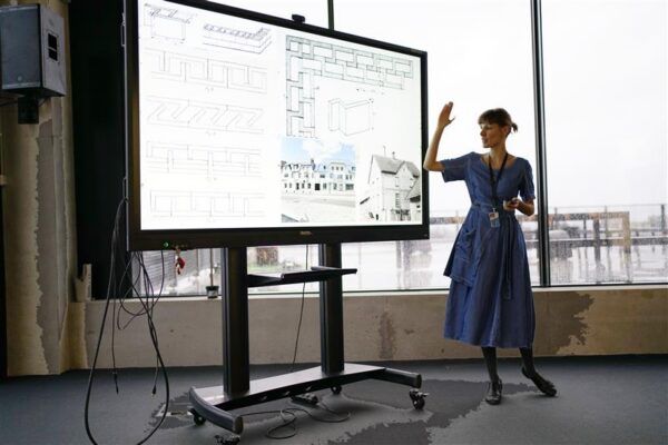 XX sajandi ehitusmaterjalid v&auml;&auml;rtuste kaalukausil