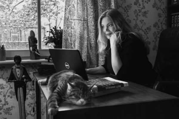 P&otilde;lvkonnaromaan p&otilde;lvkonna emalt