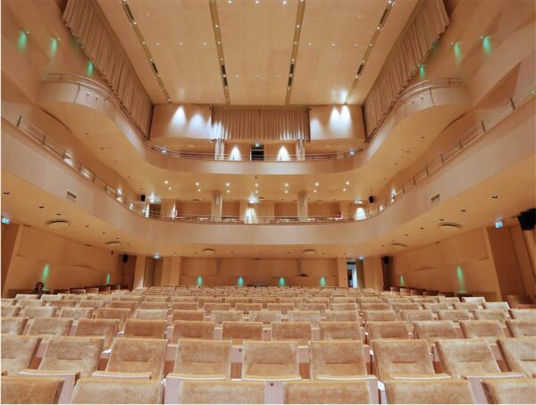 Muusika- ja teatriakadeemia uus kontserdisaal &ndash; k&otilde;rge ja &uuml;lendav