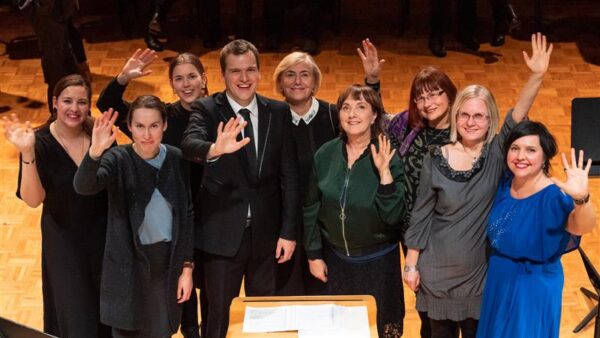 T&ouml;&ouml; muusikaajakirjanduse eesliinil