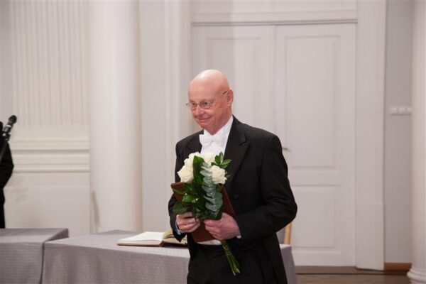 Ei me ette tea &hellip; v&otilde;i siiski teame?