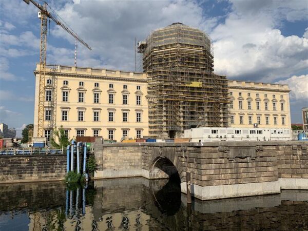 Pilk Berliinist V  – Ütle mulle, kus sa elad …