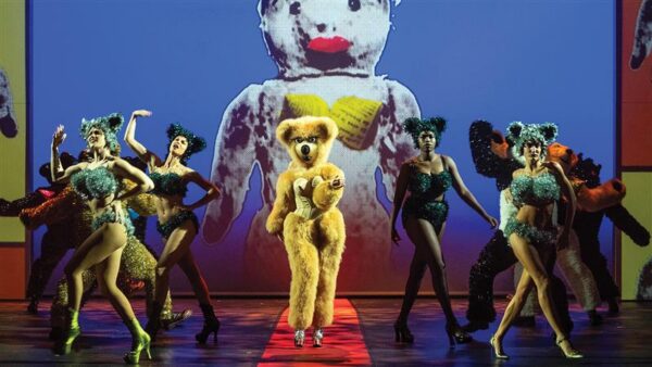 94 minutit, t&auml;is v&auml;rvilist t&uuml;hjust